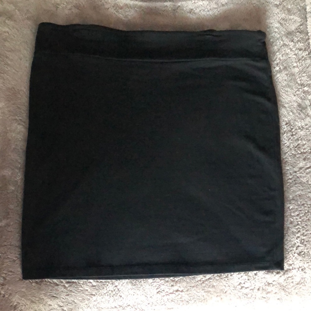 Black bandage skirt